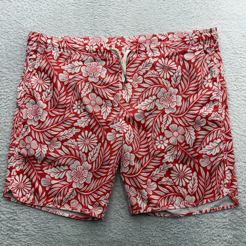 Fair Harbor Mens Red White Floral Hibiscus Swim Trunks Board Shorts Large